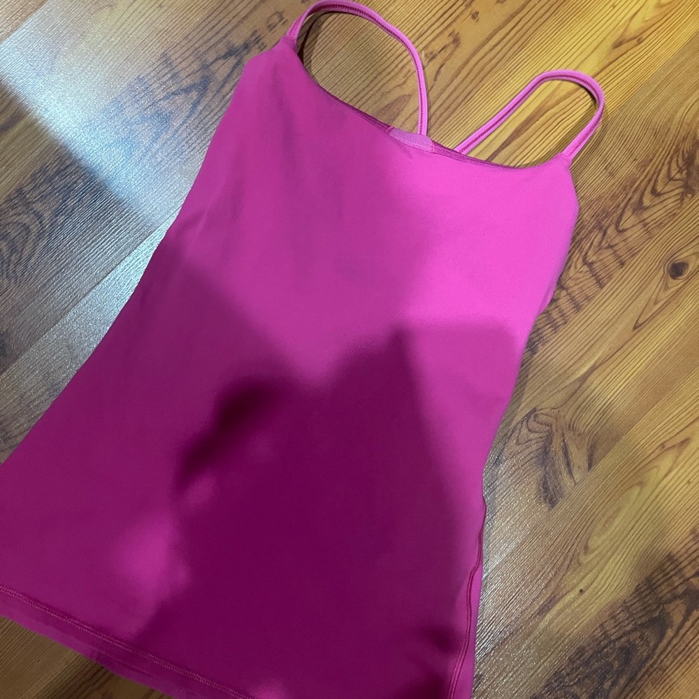 Lulu lemon tank